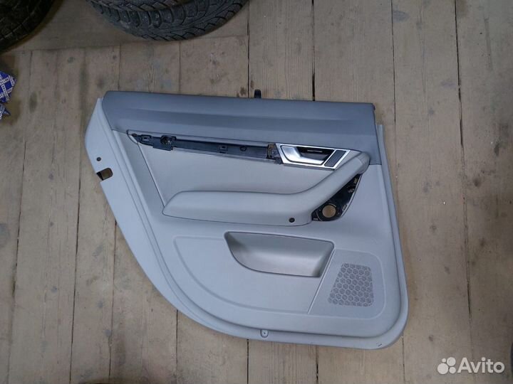 Обшивка двери задняя левая Audi A6 C6