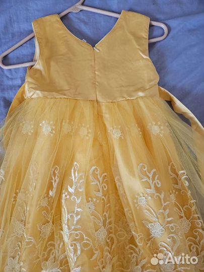 Платье нарядное для девочки