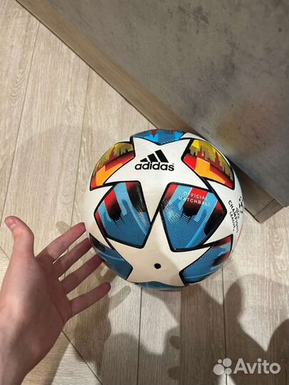 Футбольный мяч adidas лига чемпионов спб