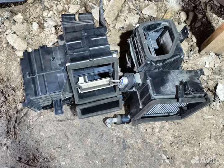 Корпус печки kia spectra МКПП S6D