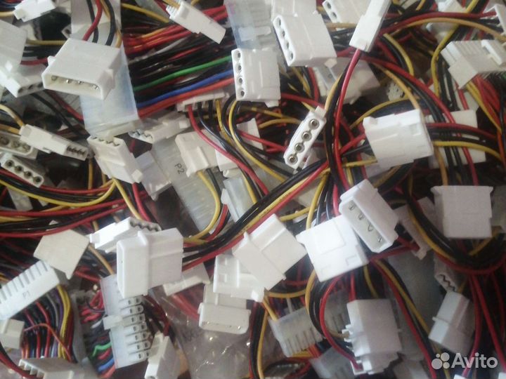 Кабели SATA, разветвители питания, переходники