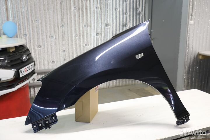 Крыло левое Nissan Almera G15 2012-18 черный Z11