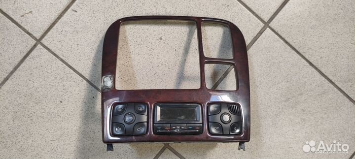 Накладка торпедо Mercedes w220