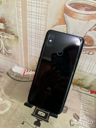 Xiaomi Mi 8, 6/64 ГБ