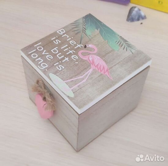 Шкатулка для украшений