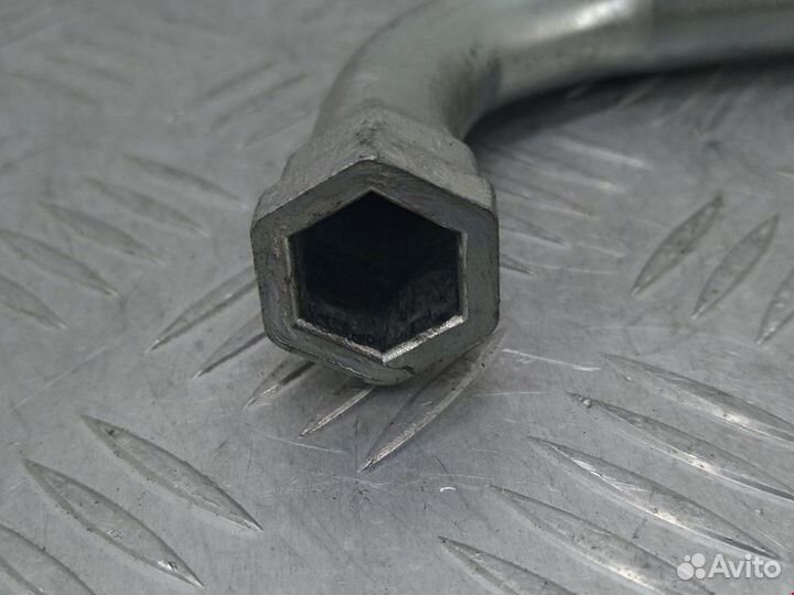 Ключ Volkswagen Passat B5 1998 4D0012219A