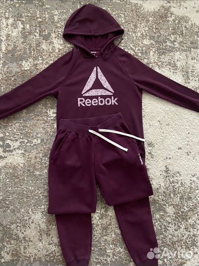 Спортивный костюм reebok женский