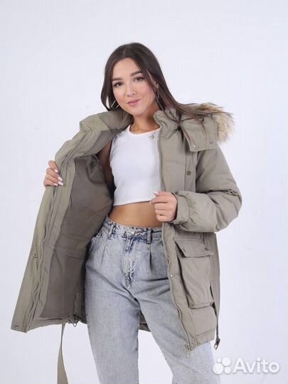 Пуховик женский зимний,новый