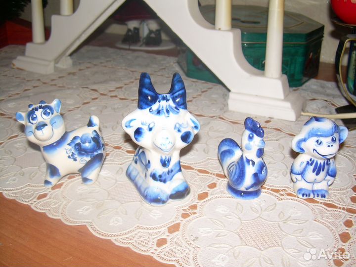 Статуэтки Гжель разные