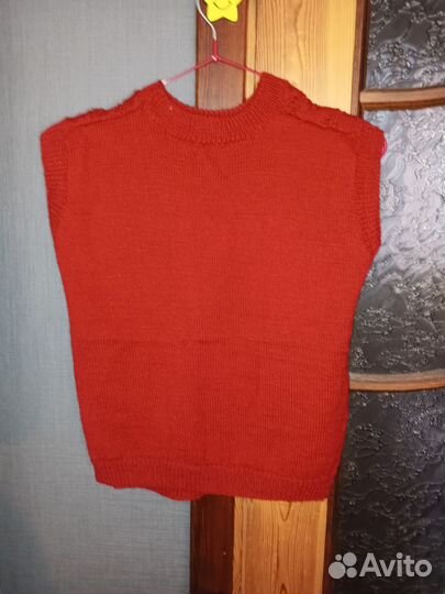 Жилетка вязаная детская