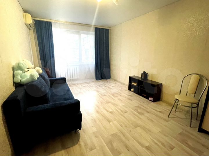 3-к. квартира, 63 м², 3/5 эт.