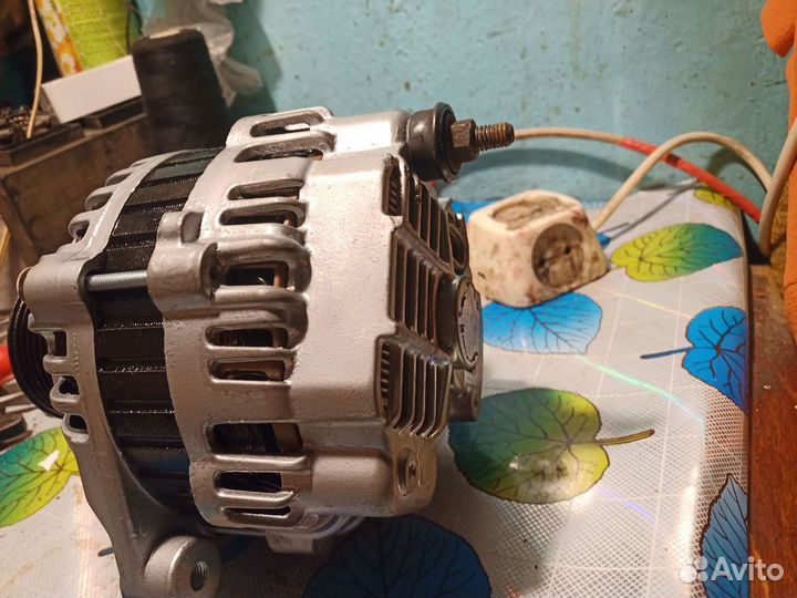 Генератор Iveco Stralis