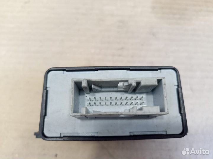 Блок управления фарой Audi A3 8P 8P0907357C