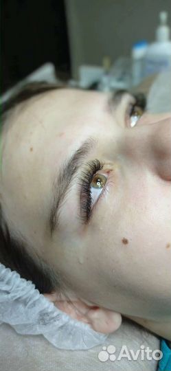 Наращивание ресниц модель
