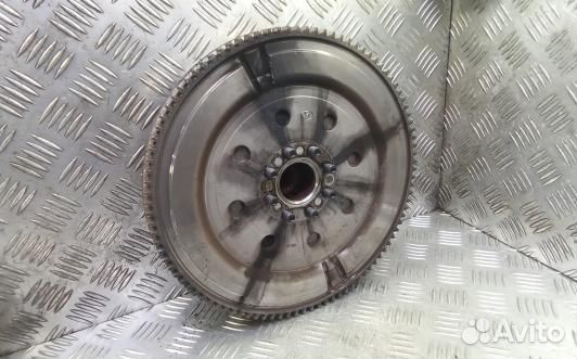 Маховик демпферный дизельный toyota RAV 4 ZSA3 (FU