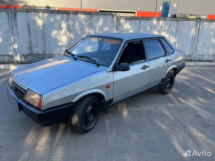 ВАЗ 21099 1.5 МТ, 2001, 200 000 км