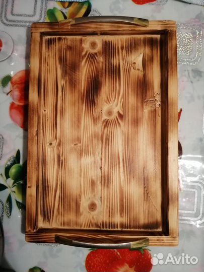 Поднос ручной работы из дерева