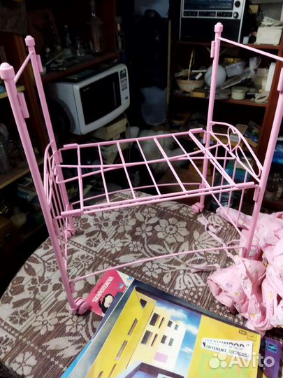 Детская кроватка для кукол