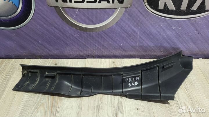 Накладка порога на порог Nissan primera P12 Лев