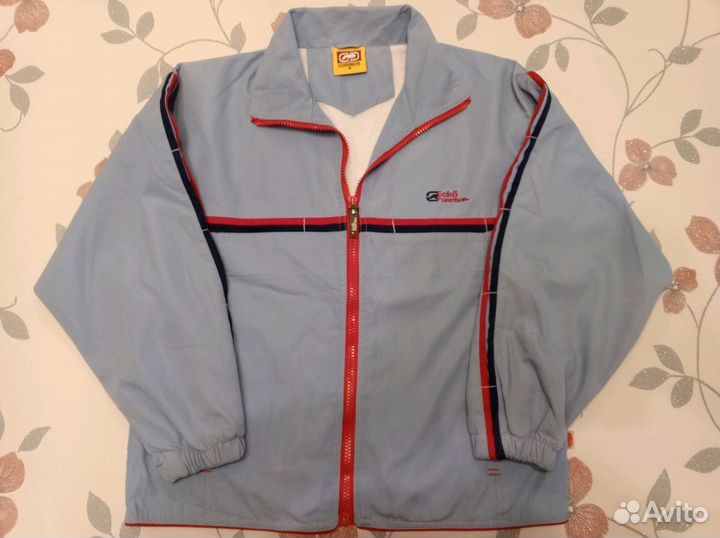 Спортивные куртки детские