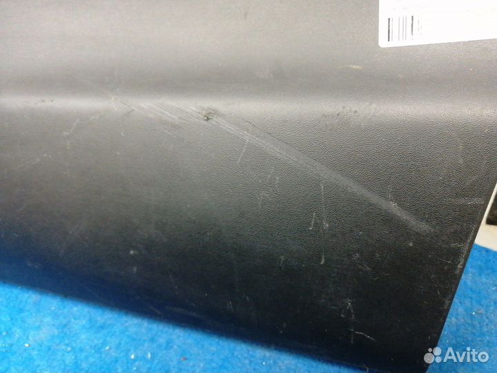 Накладка задней левой двери 82871-4EA0A Nissan