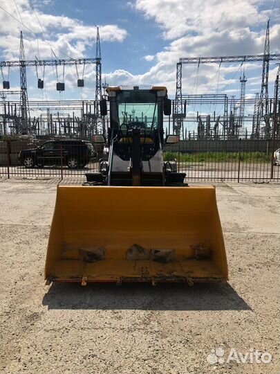 Фронтальный погрузчик Molot ZL20, 2023