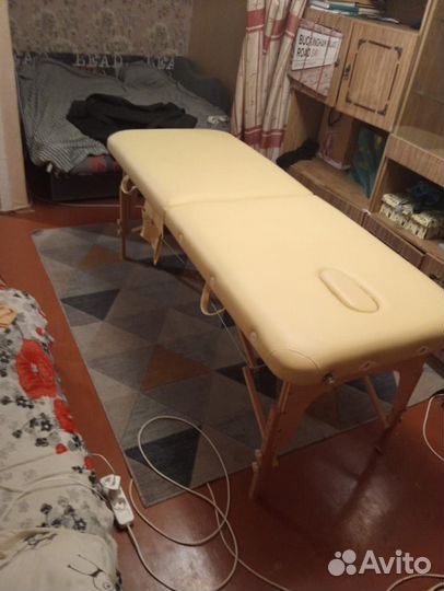 Массажный стол