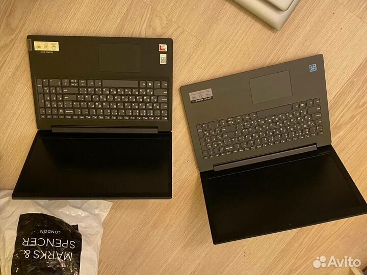 Lenovo silver + Lenovo c145