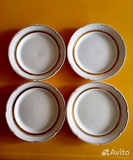 Тарелки СССР разные фарфор