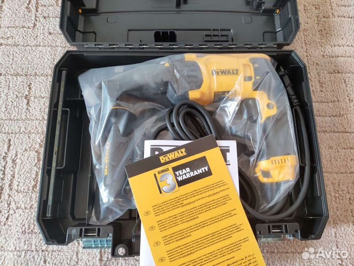 Перфоратор Dewalt D25133K, 800 Вт