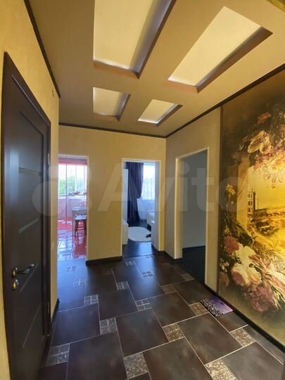 2-к. квартира, 60 м², 2/3 эт.