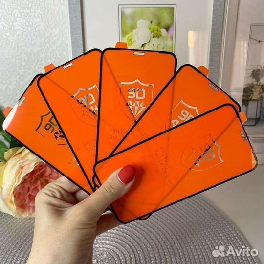 Защитные стекла для телефонов