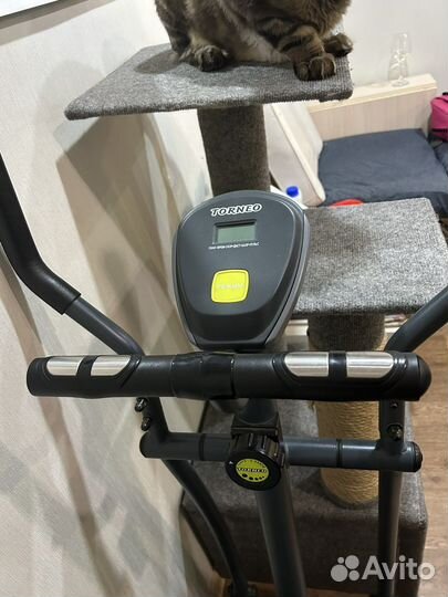 Эллиптический тренажер torneo