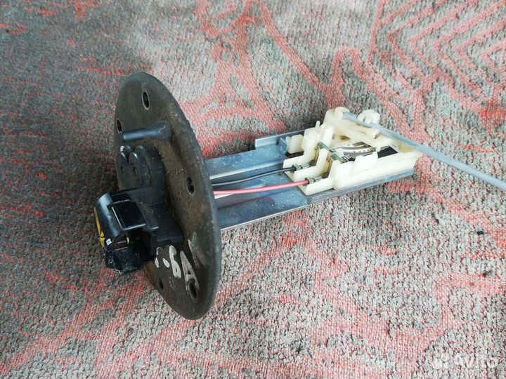 Датчик уровня топлива Мазда CX-7