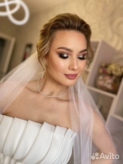 Стилист Визажист макияж