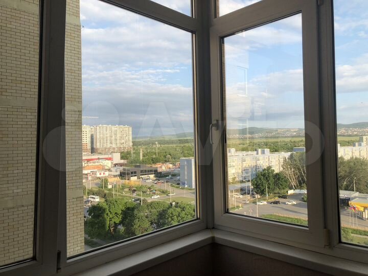 3-к. квартира, 70 м², 10/12 эт.