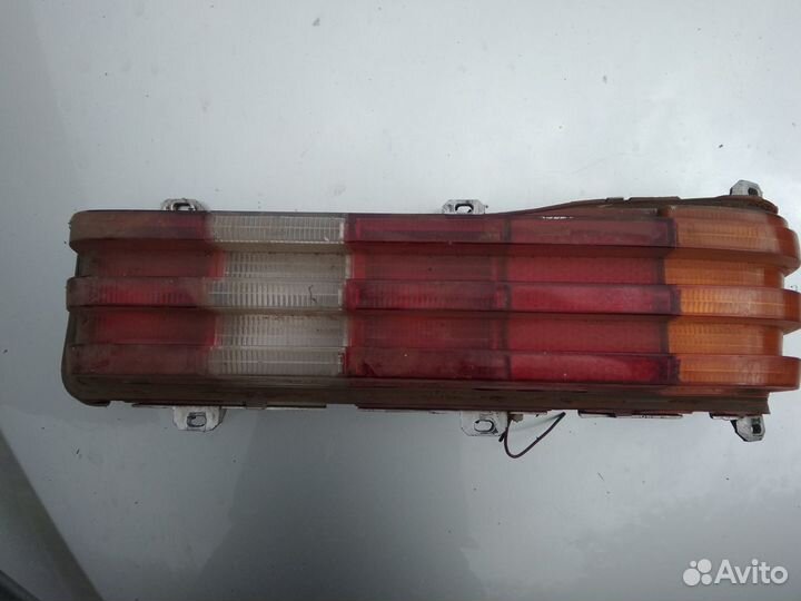 Фонарь задний правый для Мерседес Бенц w123