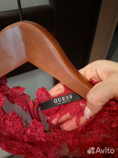 Платье guess xs