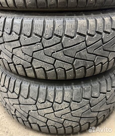 Pirelli Ice Zero 225/55 R17