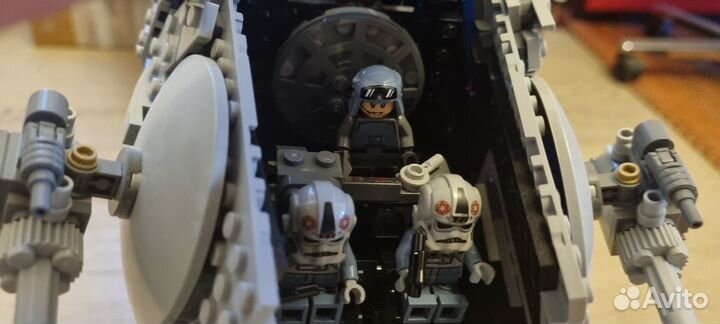 75313 Lego Star Wars UCS AT-AT