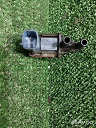 Клапан вакуумный Nissan Bluebird Sylphy G10 QG18DE