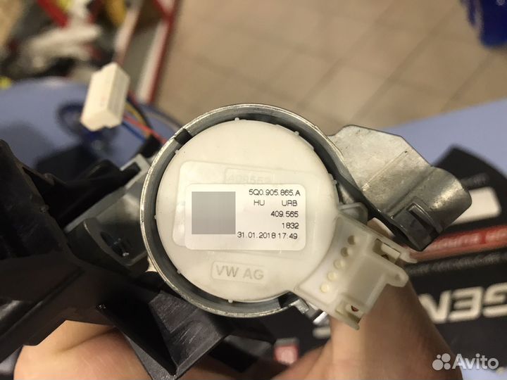 Замок зажигания Skoda Octavia (A7) III (2012–2017)