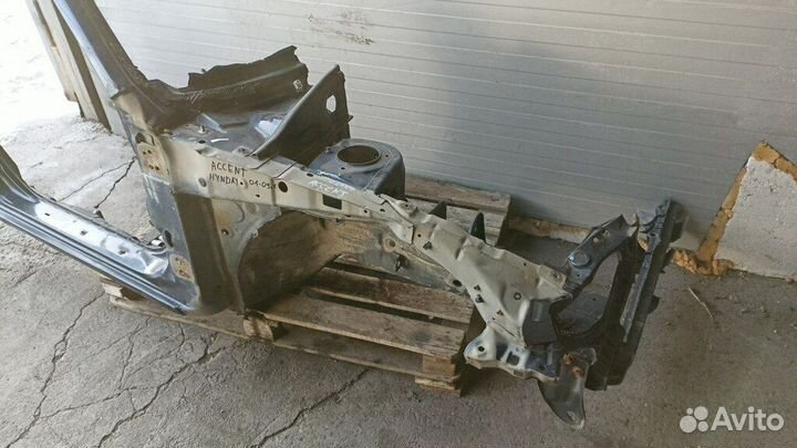 Лонжерон передний правый (четверть) б/у для Hyunda