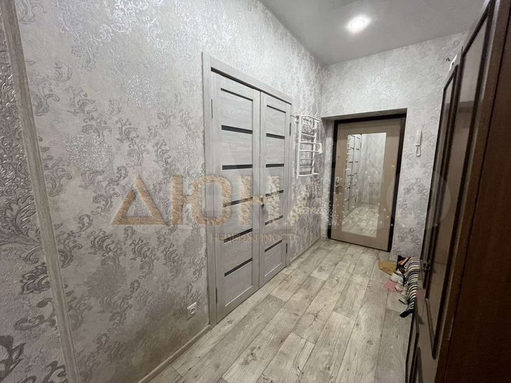 2-к. квартира, 57,2 м², 1/3 эт.