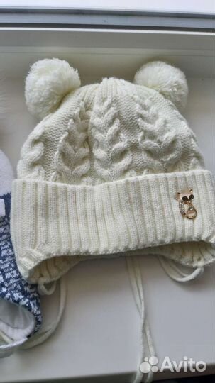 Шапки р.50-52 пакетом