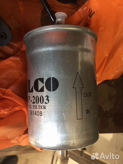 Продам запчасть 1,8 т на Wv b5 2001-2004 года