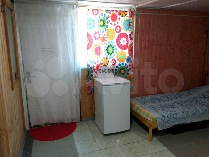 Дом 25 м² на участке 5 сот.