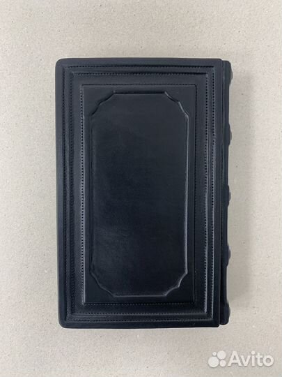 Георгий Победоносец (подарочная кожаная книга)