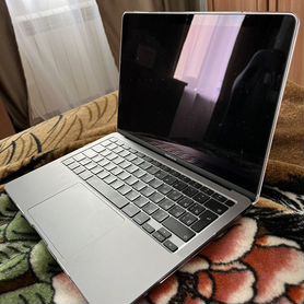 Apple MacBook Air 13