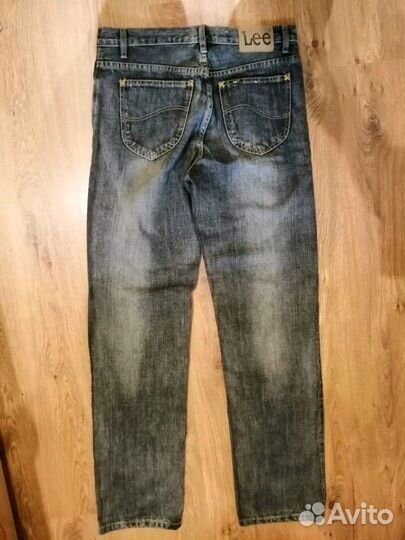 Джинсы Lee